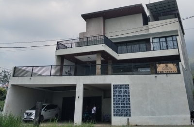 villa the sultan batu malang, villainbatu.com