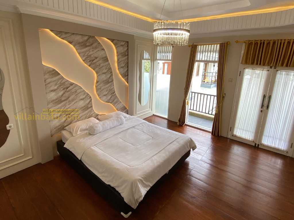 VILLA ROMANTIC CLASSIC, villainbatu.com 7