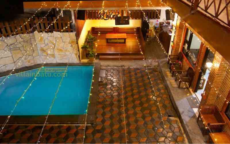Sewa Villa di Batu Malang!